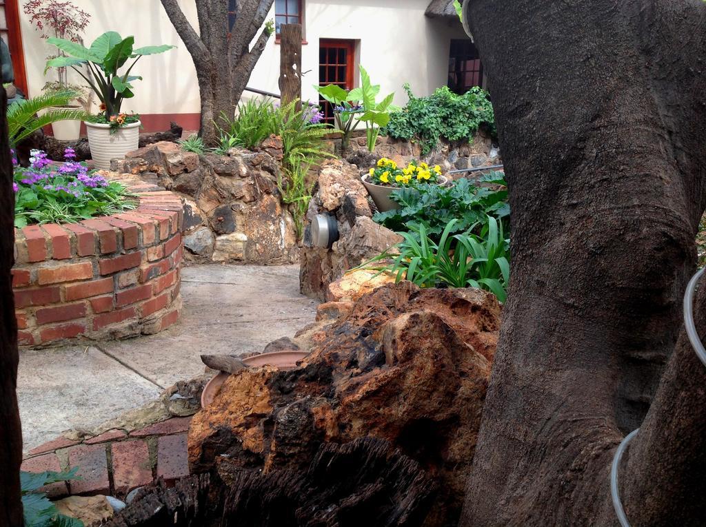 Centurion Guest House And Lodge Buitenkant foto